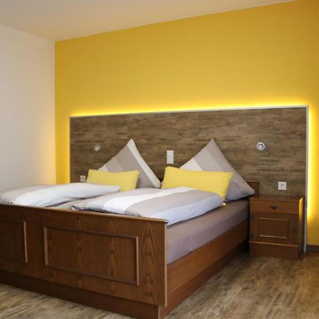Pension Selzer Antrifttal Exterior foto